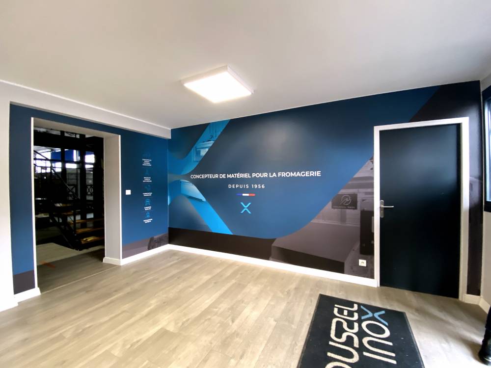 Habillage adhésif mural numérique