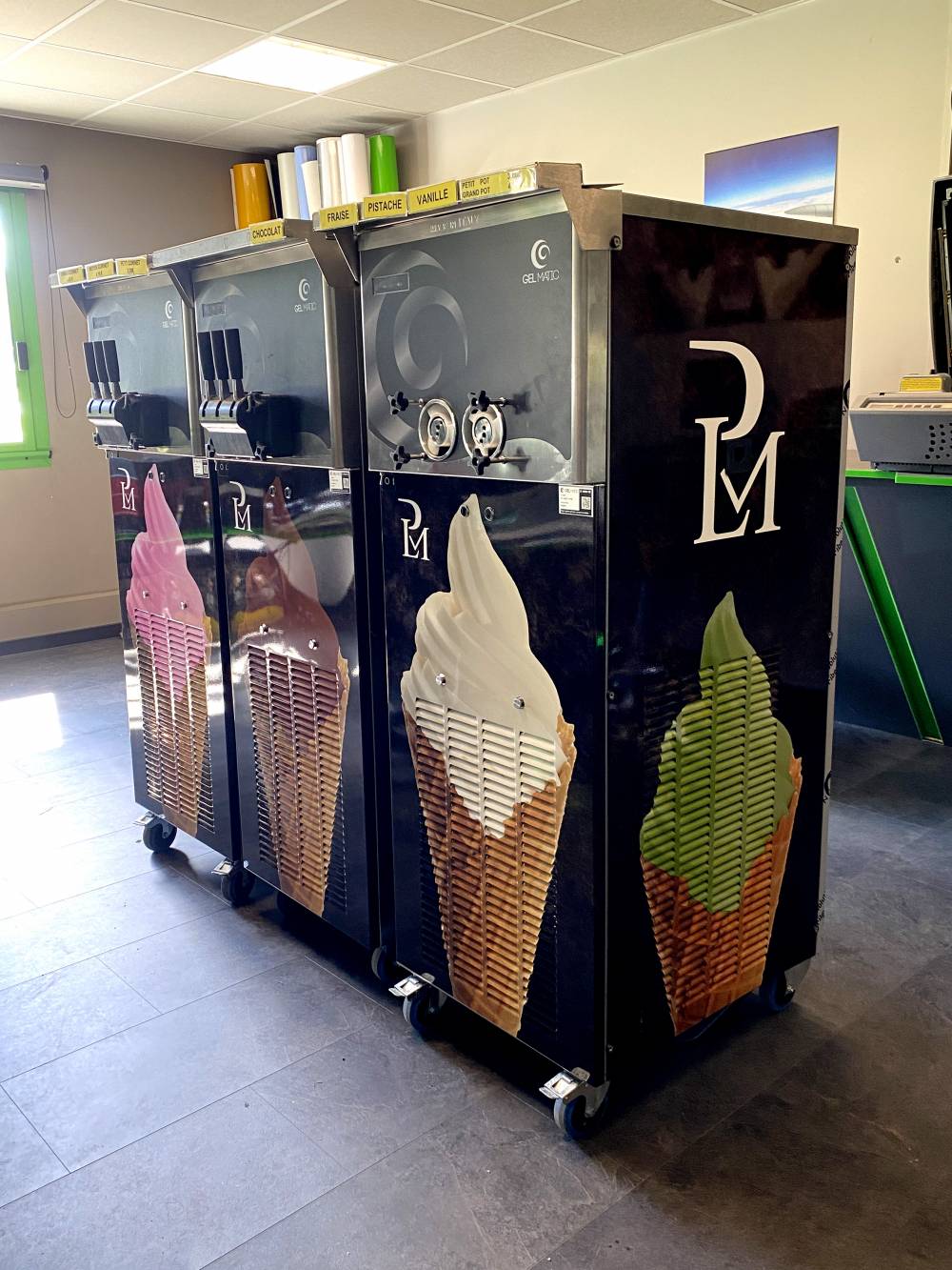 Habillage adhésif numérique machine à glace à l'italienne